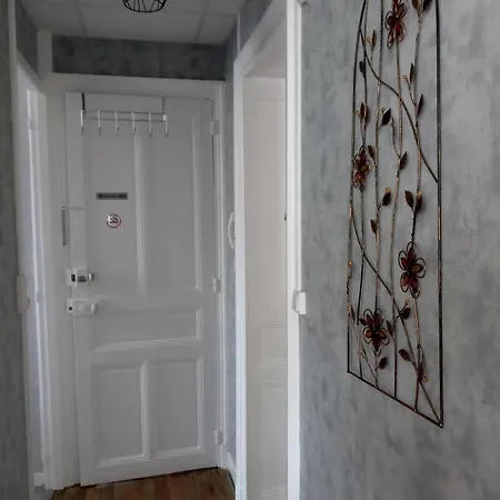 Les Fleurs Du Parc Classe 3 Etoiles Appartement